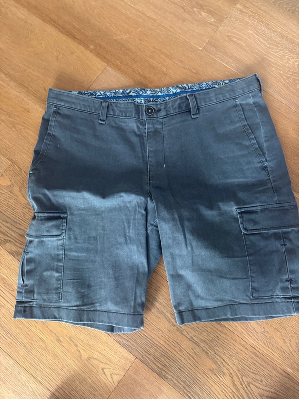 Tommy Bahama Men's Cargo Shorts - Slate Blue